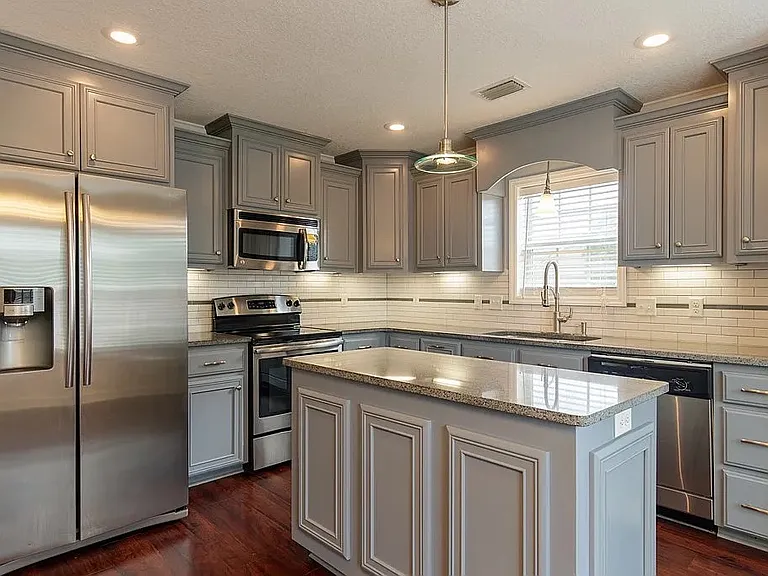 3964 Glen Laurel Dr W — Photo 15