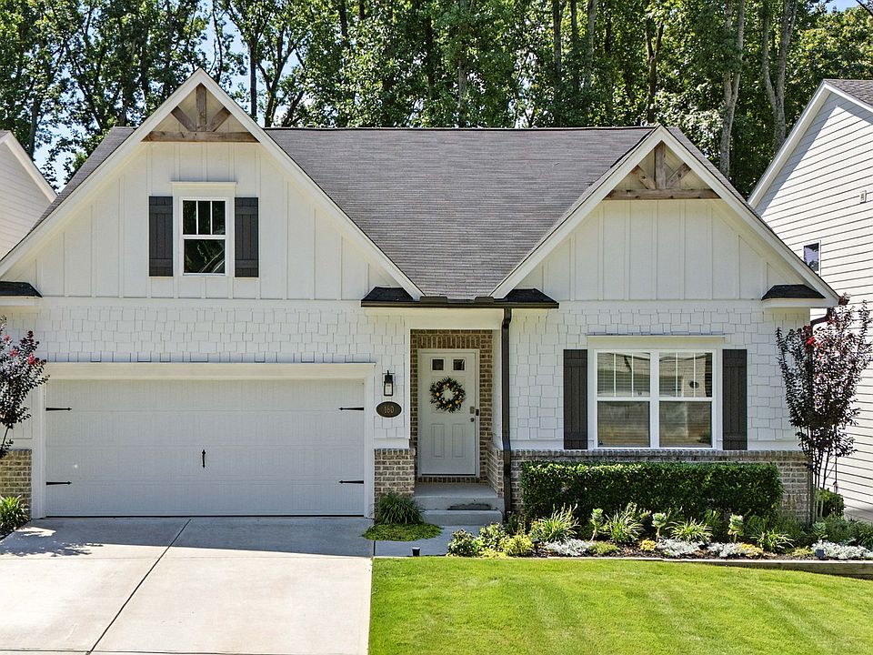 1st image of 160 Crest Brooke Dr