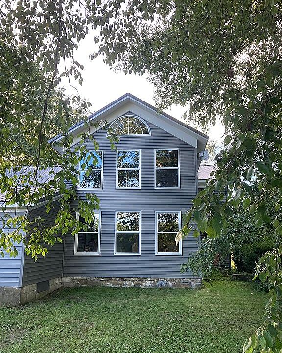 1st image of 987 Smith Rd