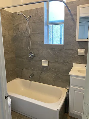 Rented by Chana Ofek, LREB | media 6