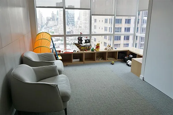 Rented by R New York | media 20