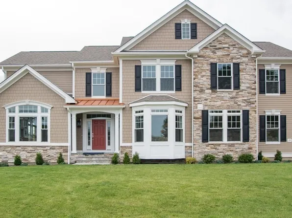 7 Audrina Ln #27, North Grafton, MA 01536