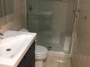 74 Thatcher St #P16, Brookline, MA 02446