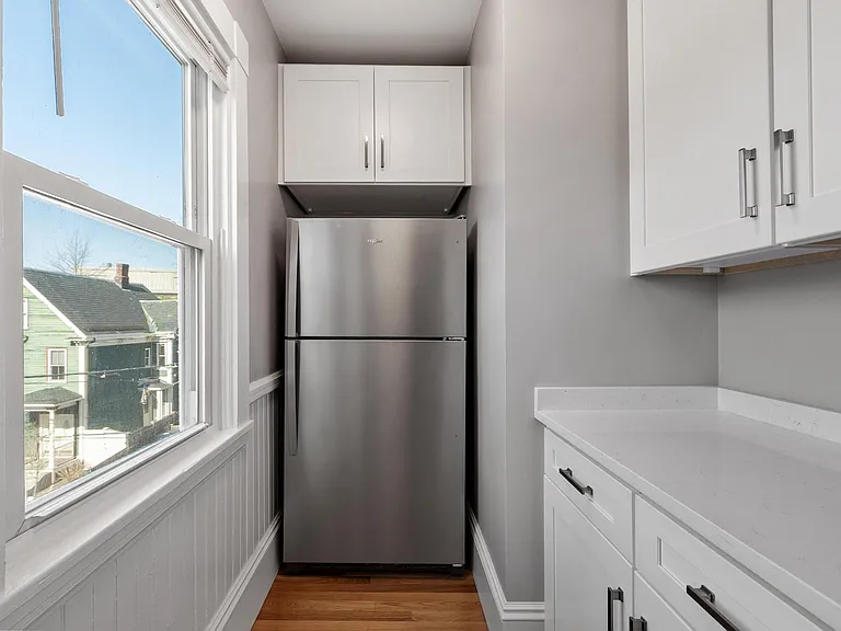 1590 Cambridge St — Photo 12