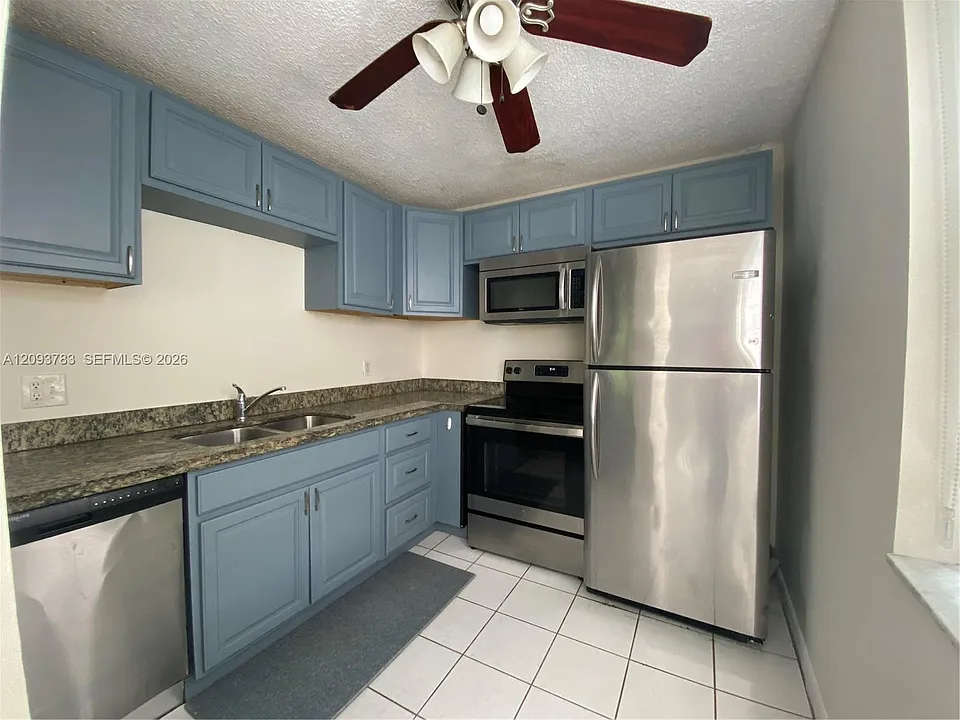 9430 Live Oak Pl #205