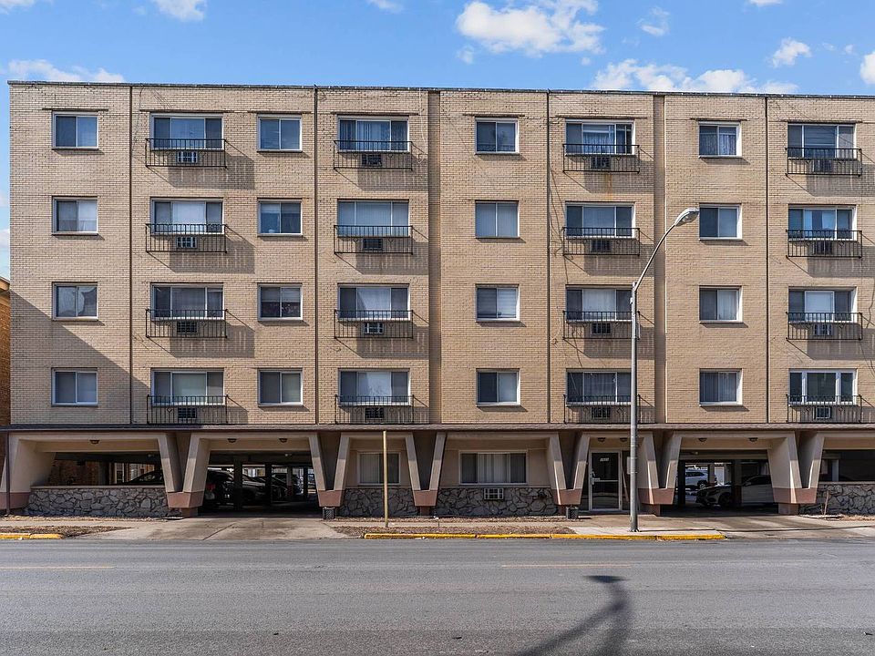 1st image of 2920 N Harlem Ave APT 4G
