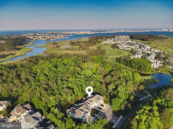 4th image of 26388 Seabreeze Lndg