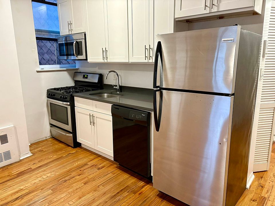 1st image of 522 W 157th St APT 3G