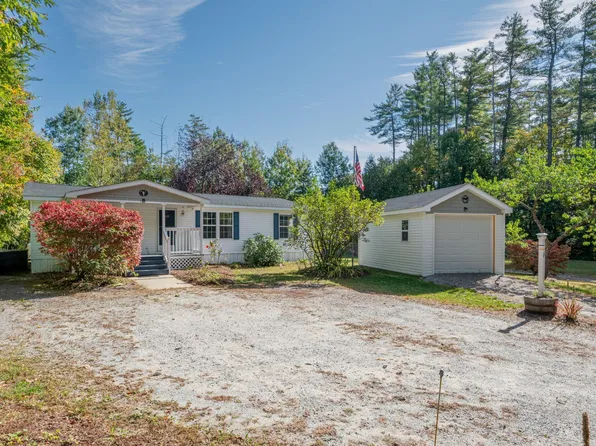 11 Melody Lane, Hillsborough, NH 03244