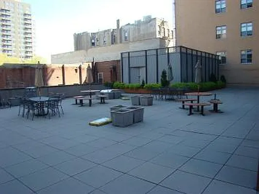 Rented by Corcoran | media 19