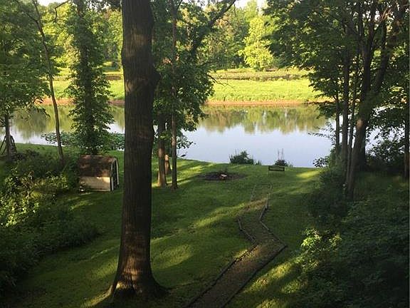 2nd image of 1430 Mac Dr