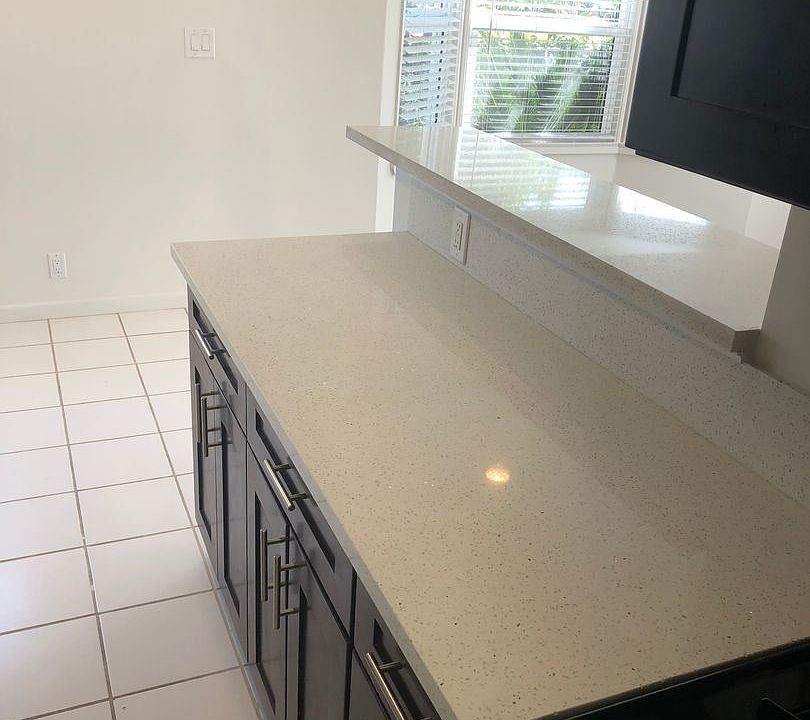 1st image of 1848 12th St APT 05