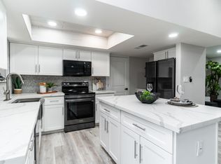 101 W Wagoner Rd, Phoenix, AZ 85023