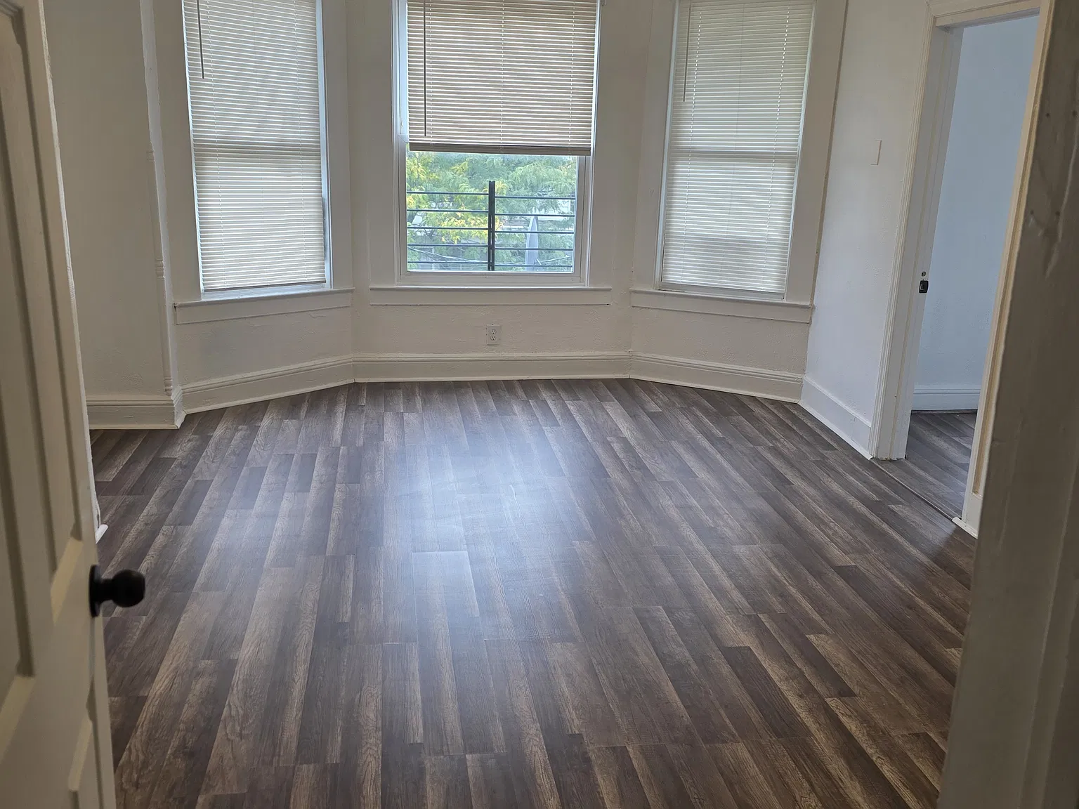 3 bed, $2,595 — Photo 1