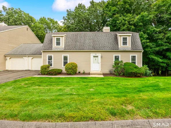58 Old Towne Road #58, Cheshire, CT 06410