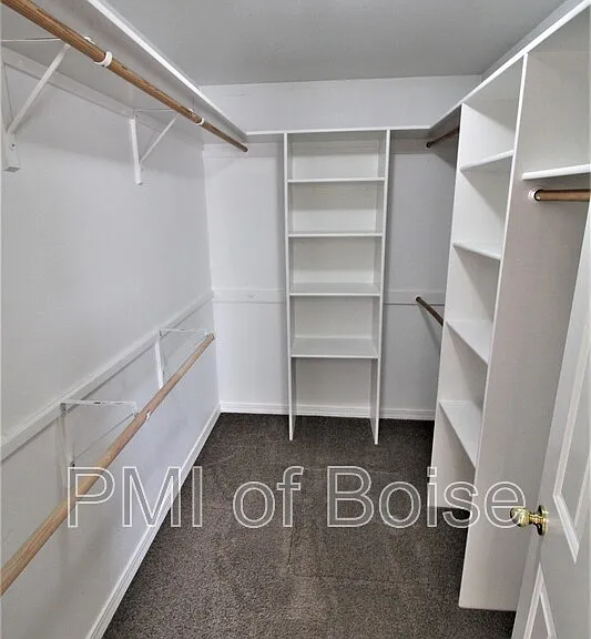 716 Kimberly Ct — Photo 18