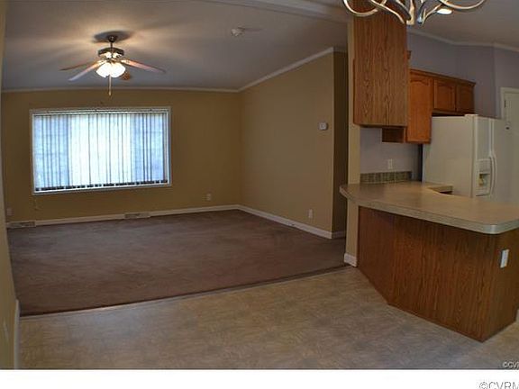 3rd image of 692 Terra Alta Dr