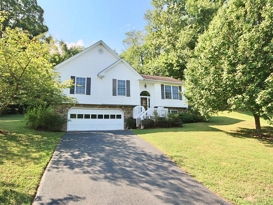 1st image of 3411 Glen Rock Ln