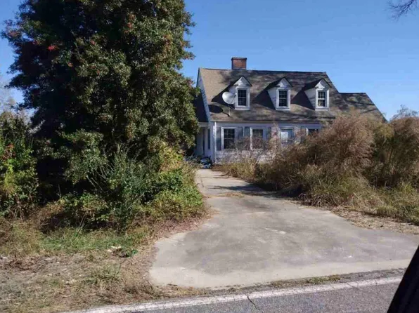 6030 Hornes Rd, Elm City, NC 27822