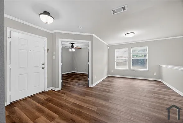 1532 Canary Dr — Photo 6