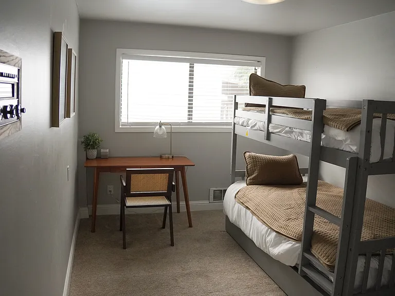 Bedroom 3 (Bunk Bed)