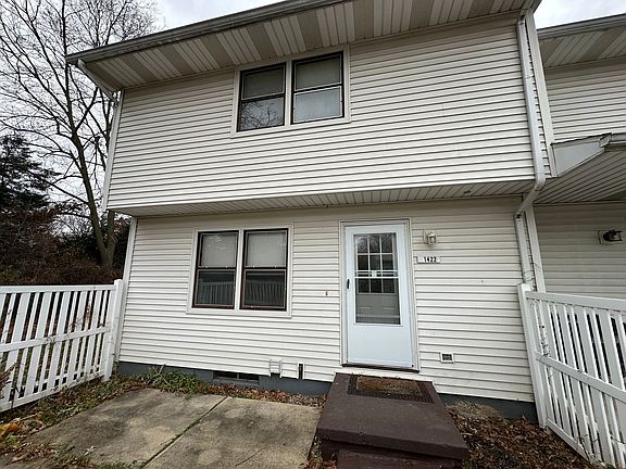 2nd image of 1416-1422 Longfellow Ave