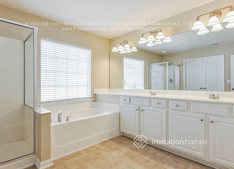 12569 Honeychurch St — Photo 16