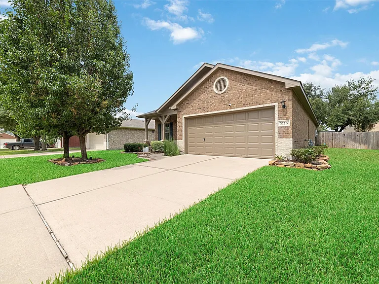 5115 Whitebridge Ln — Photo 4