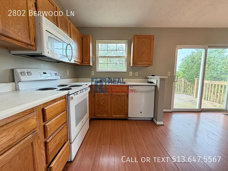 2802 Berwood Ln — Photo 16