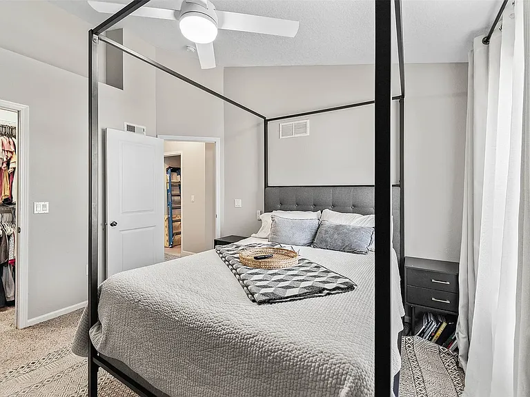3007 SW Sharmin Ln — Photo 9