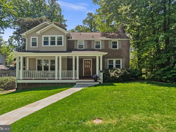 213 Crestmoor Cir, Silver Spring, MD 20901