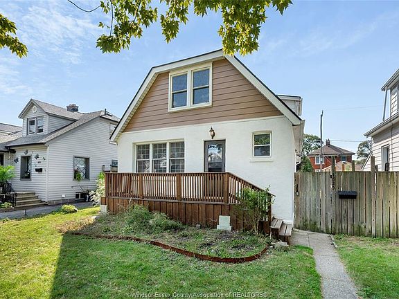 2nd image of 1825 Windermere Rd