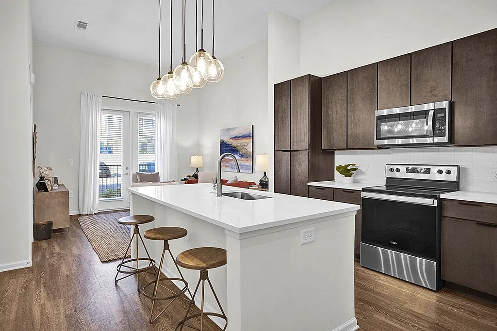Artisan Flats — Photo 1