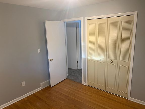 4th image of 6346 Beverly Dr