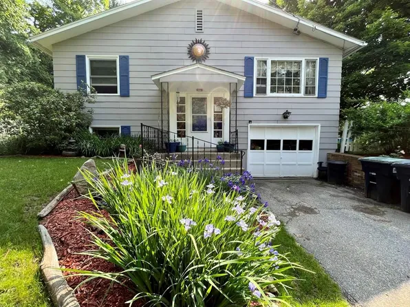 304 Stonybrook Drive, Williston, VT 05495