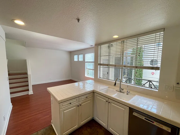 5405 Marine Ave — Photo 13