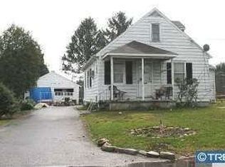 4 Bridge Rd, Lumberton, NJ 08048