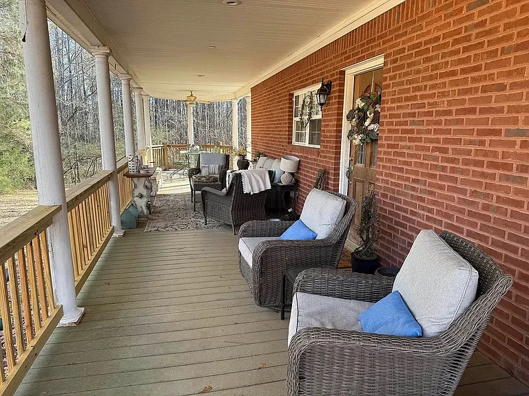 295 Tyson Rd — Photo 14
