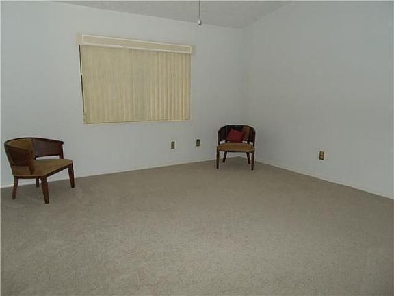 3rd image of 2766 SE Buccaneer Cir