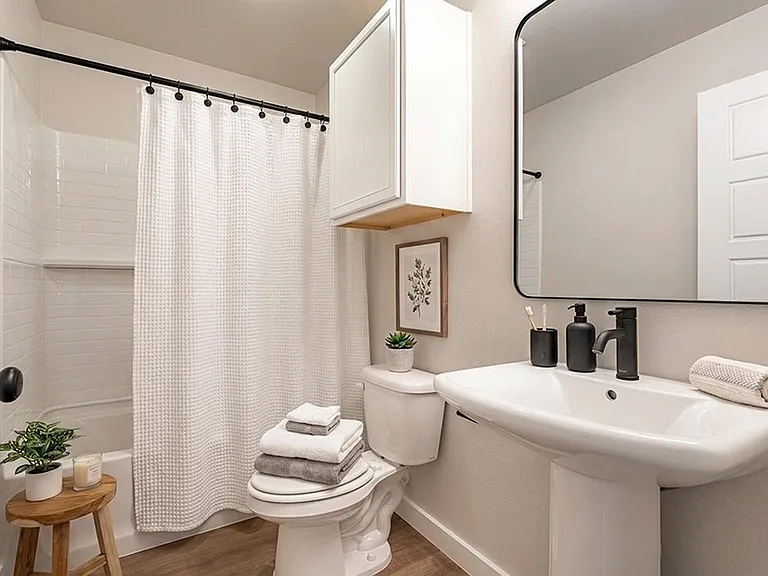 301 Thicket Dr — Photo 5