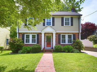 60 Arapahoe Rd, Newton, MA 02465