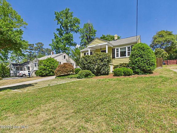 3rd image of 2912 Oberlin Rd