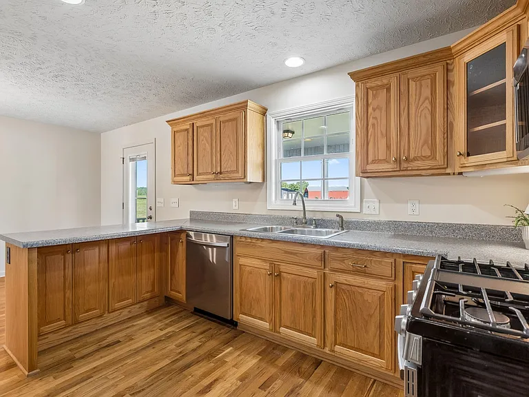 7899 W Lick Creek Rd — Photo 27