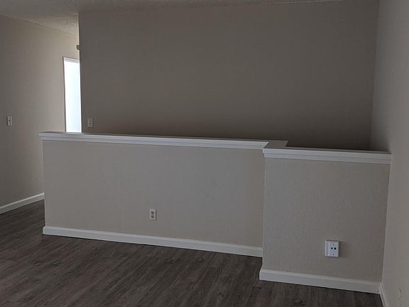 5th image of 4434 49th St APT 14