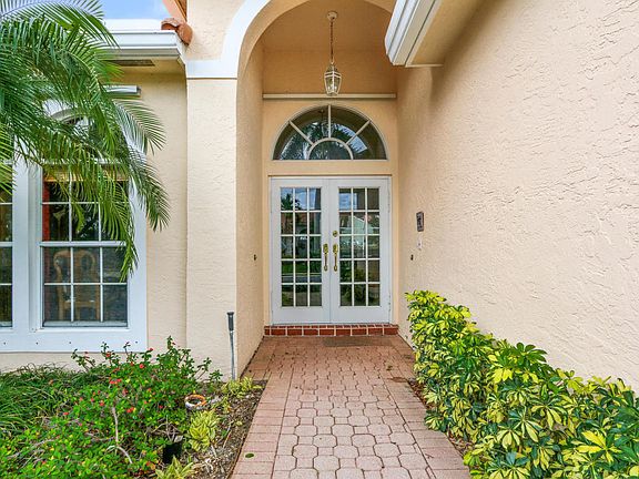 10255 Allamanda Cir Palm Beach-large-002