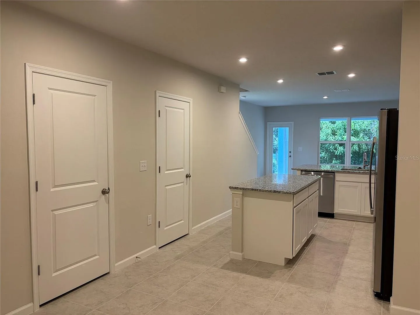 2006 Edison Pointe Blvd, South Daytona, FL 32119 — Photo 2