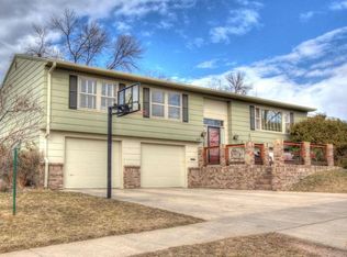 303 Balmar Pl, Rapid City, SD 57702