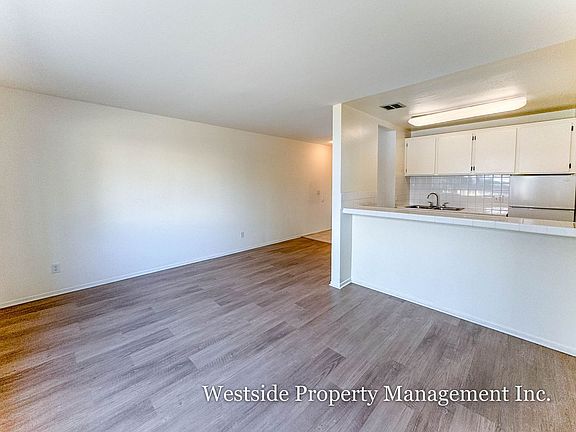 2nd image of 5751 Camellia Ave APT 216