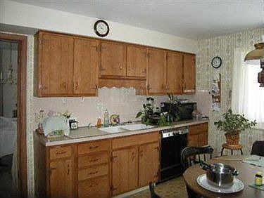 3rd image of 22389 Parkedge Cir