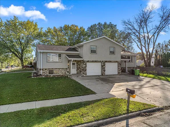 733 E Loos STREET #735, Hartford, WI 53027
